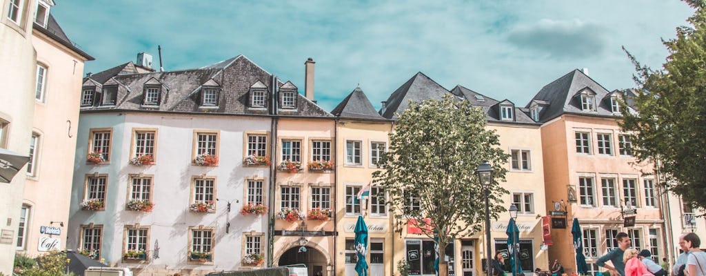 Wandel- en wijnproeverij door de stad Luxemburg