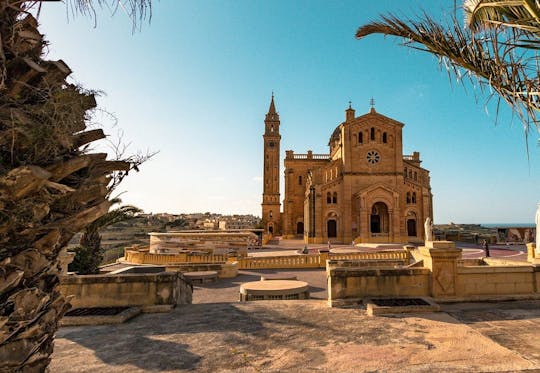 Full-Day Best of Gozo and Comino Guided Tour