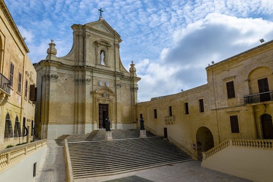 Full-day Private Tour with Guide in Gozo for 4-8 People