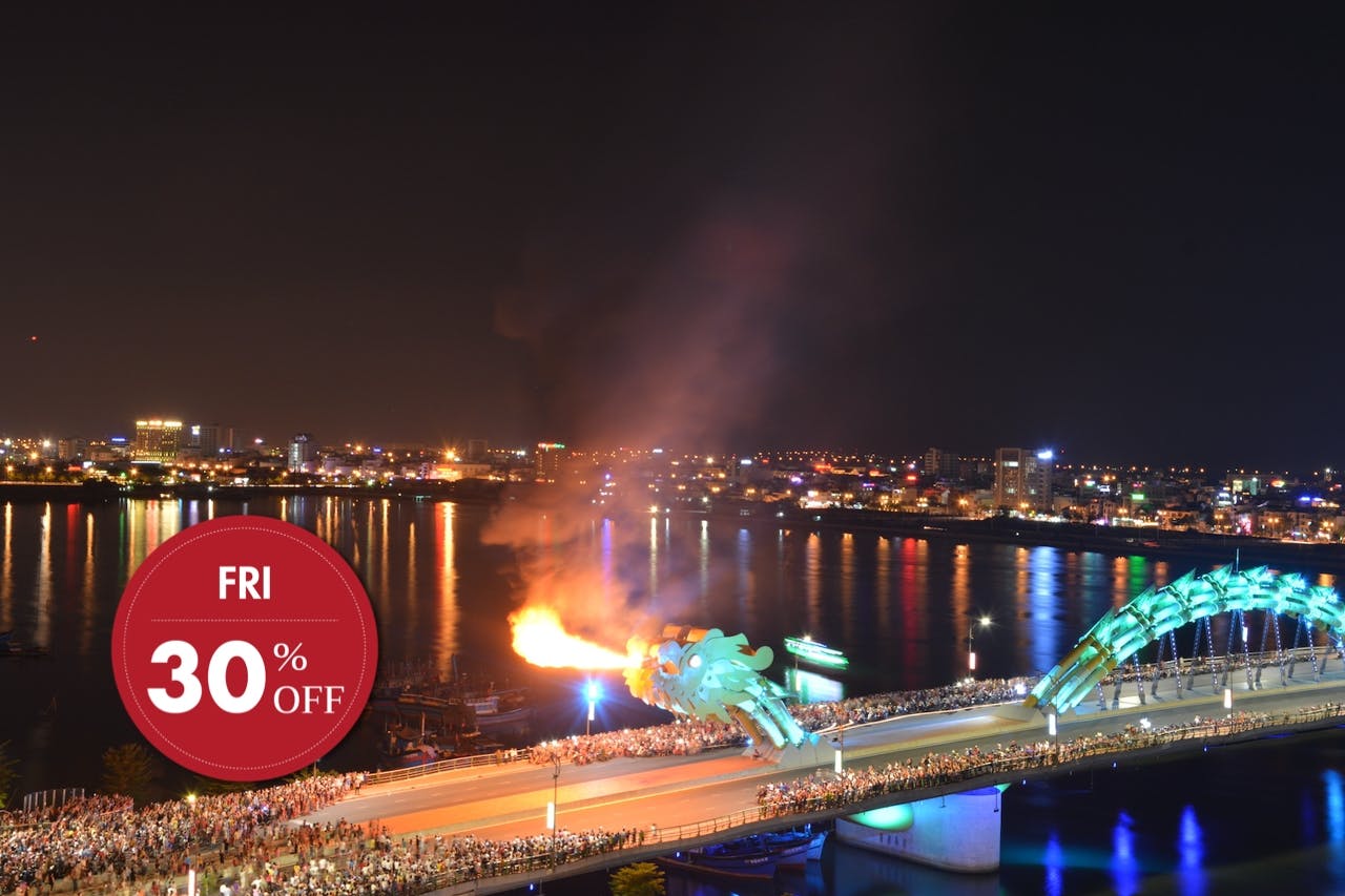 Da Nang nightlife tour and sun wheel ride experience with dinner