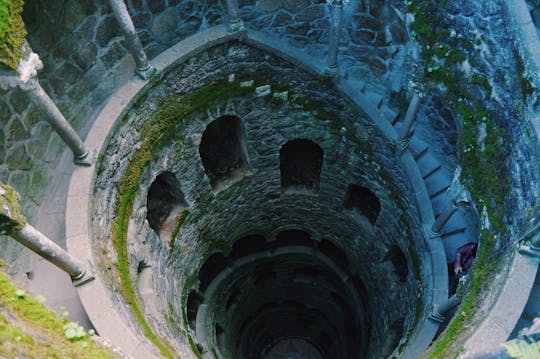 Geführte Tour durch Sintra und Besuch der Quinta da Regaleira