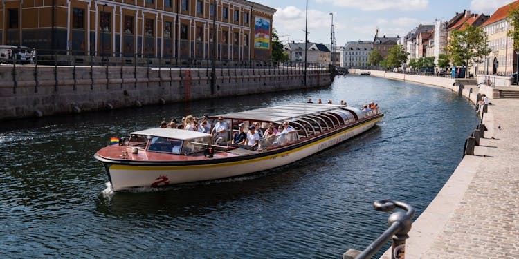 Copenhagen Card-HOP With 40+ Attractions And Hop-on Hop-ff Bus Билет - 6