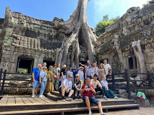 Full-Day Angkor Wat and Sunset Guided Tour from Siem Reap