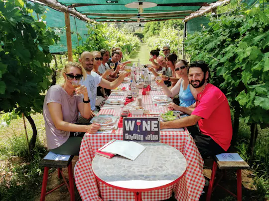 Lucca E-Bike Tour with Wine and Food Tasting