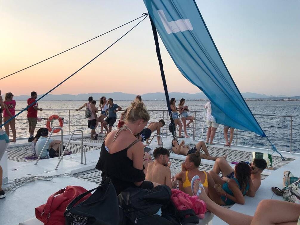 Palma Catamaran Tours by Life & Sea
