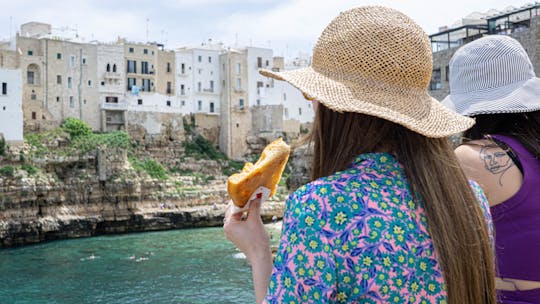 Visite gastronomique de rue à Polignano a Mare