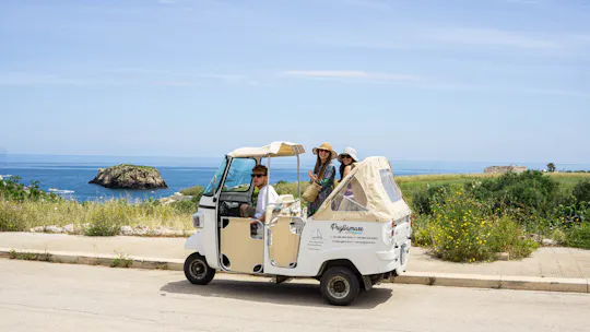 Prywatna wycieczka tuk-tukiem w Polignano a Mare