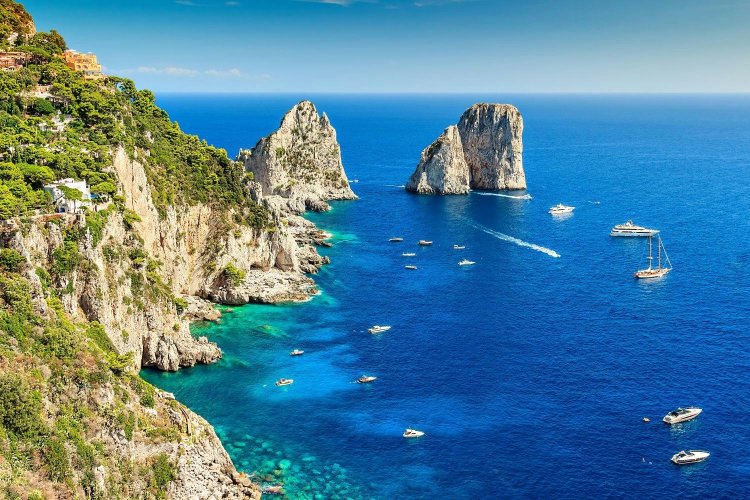 Gita di un giorno all'isola di Capri da Napoli con giro in barca alla grotta