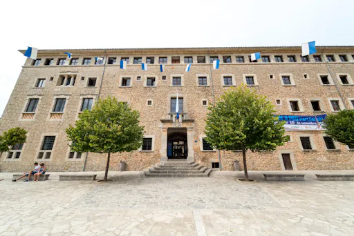 Full day Majorca Tour with Port de Soller and Lluc Monastery