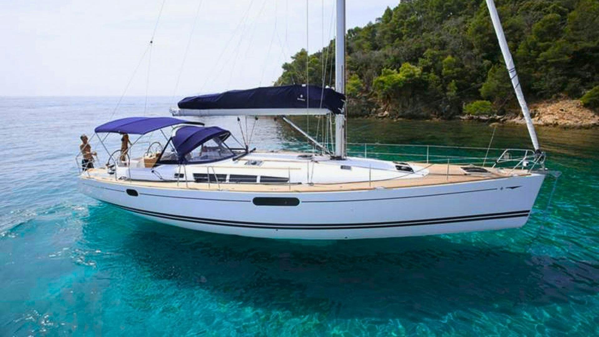 Segelbootausflug zum Maddalena-Archipel ab Santa Teresa Gallura