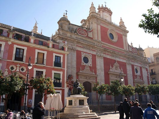 Tour privado por los lugares emblemáticos de la Semana Santa de Sevilla
