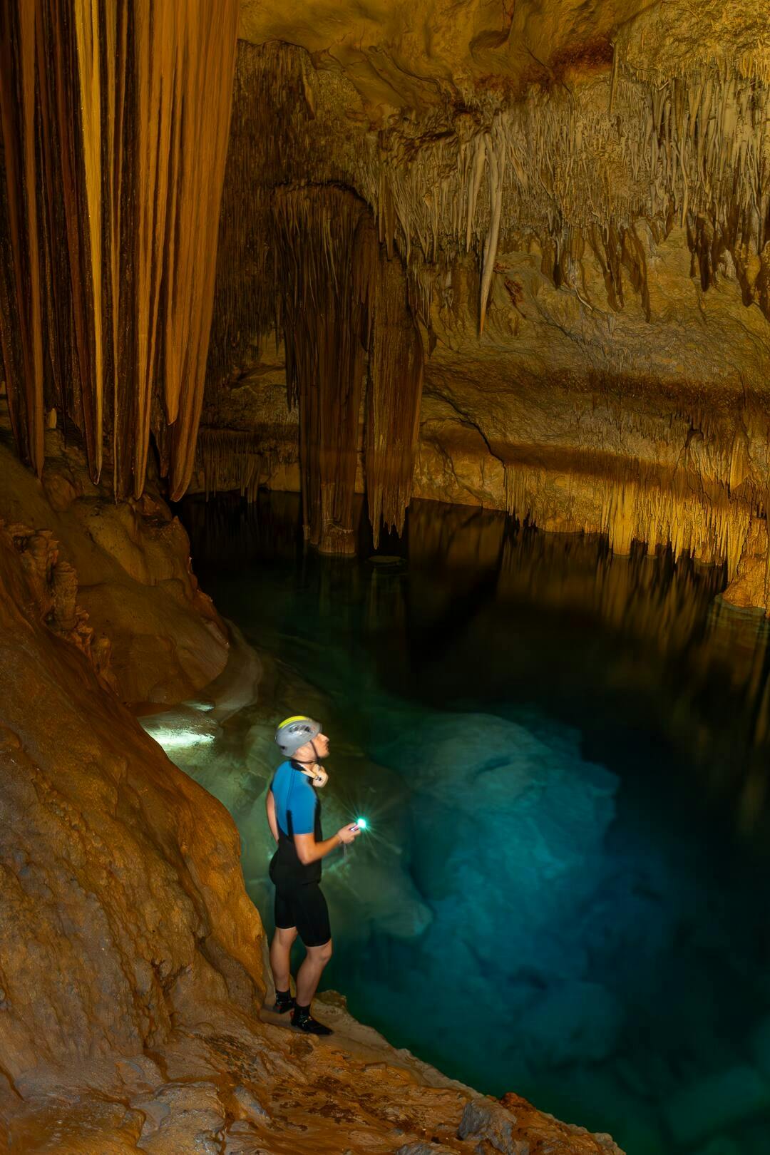 Cova dels Coloms Sea Caves Guided Tour