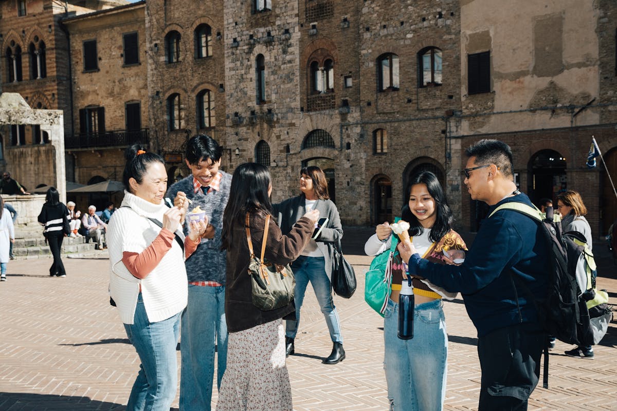 Privé wijnproeverijstocht door Pisa, Siena, San Gimignano en Chianti
