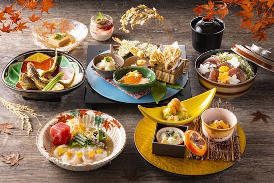 Curso de cena de temporada Sakura de cocina japonesa