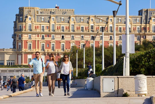 Biarritz and Bayonne guided tour from San Sebastián