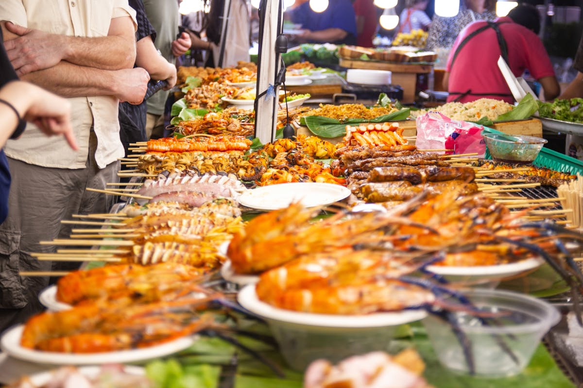 Begeleide rondleiding over de Jodd Fair-nachtmarkt in Bangkok