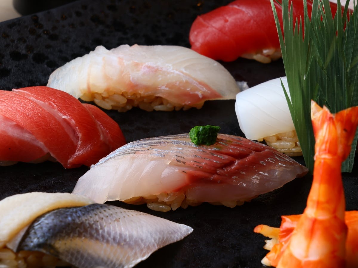 Dinner at Sushi MISUJI in Osaka Iso-Shigi Sushi Kaiseki Course