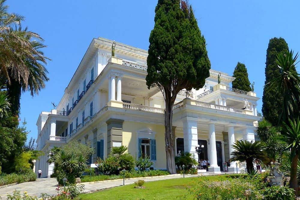 Small Group Corfu Tour with Achillion Palace and Paleokastritsa