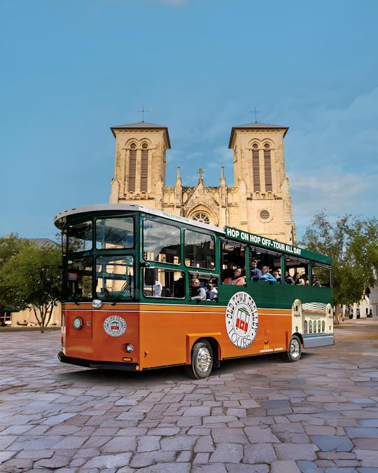 Hop-On-Hop-Off-Tour durch die Altstadt von San Antonio mit dem Trolley