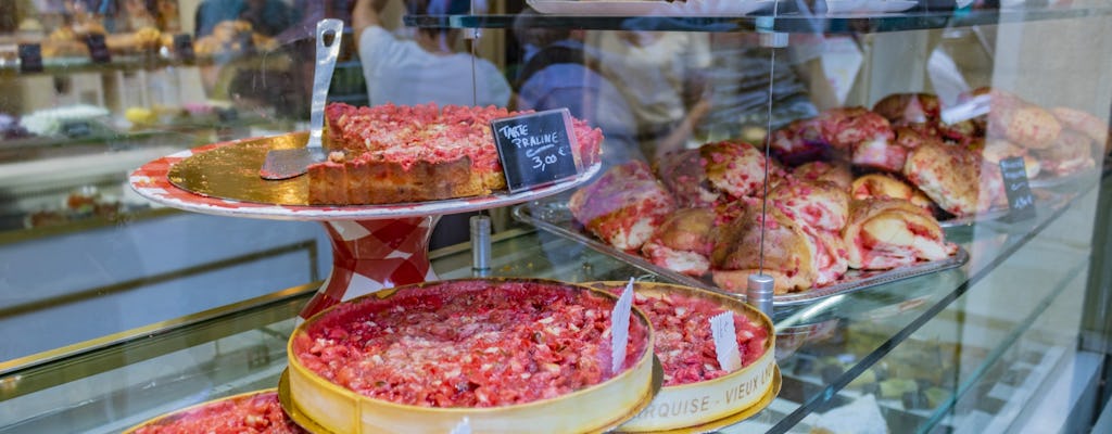 Traditional food tour in Lyon