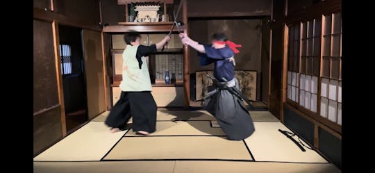 Spettacolo teatrale sui samurai a Tokyo