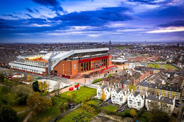 Visita al museo y estadio del Liverpool Football Club