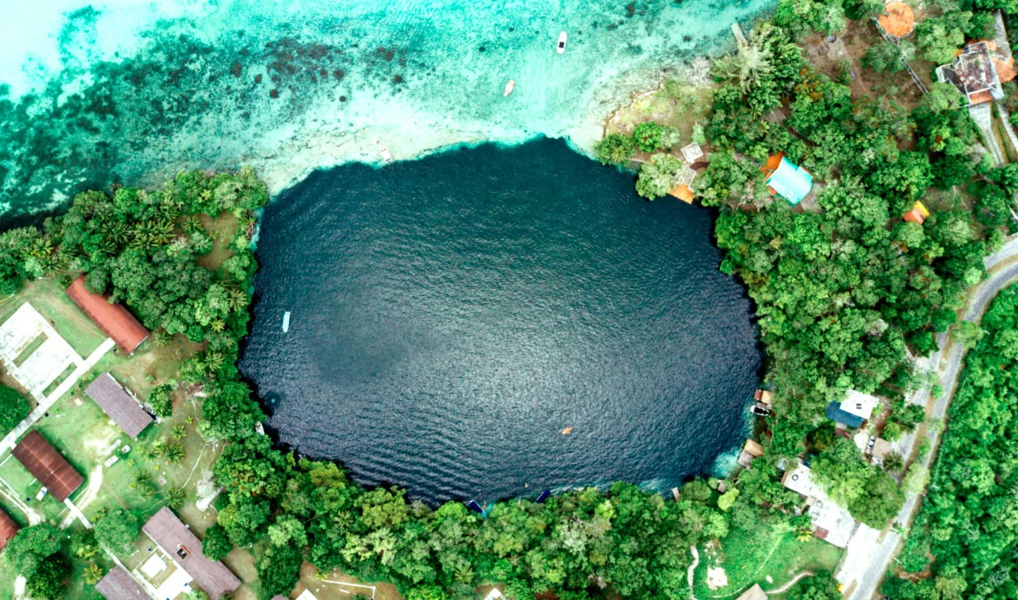 Bacalar Lagoon of Seven Colours