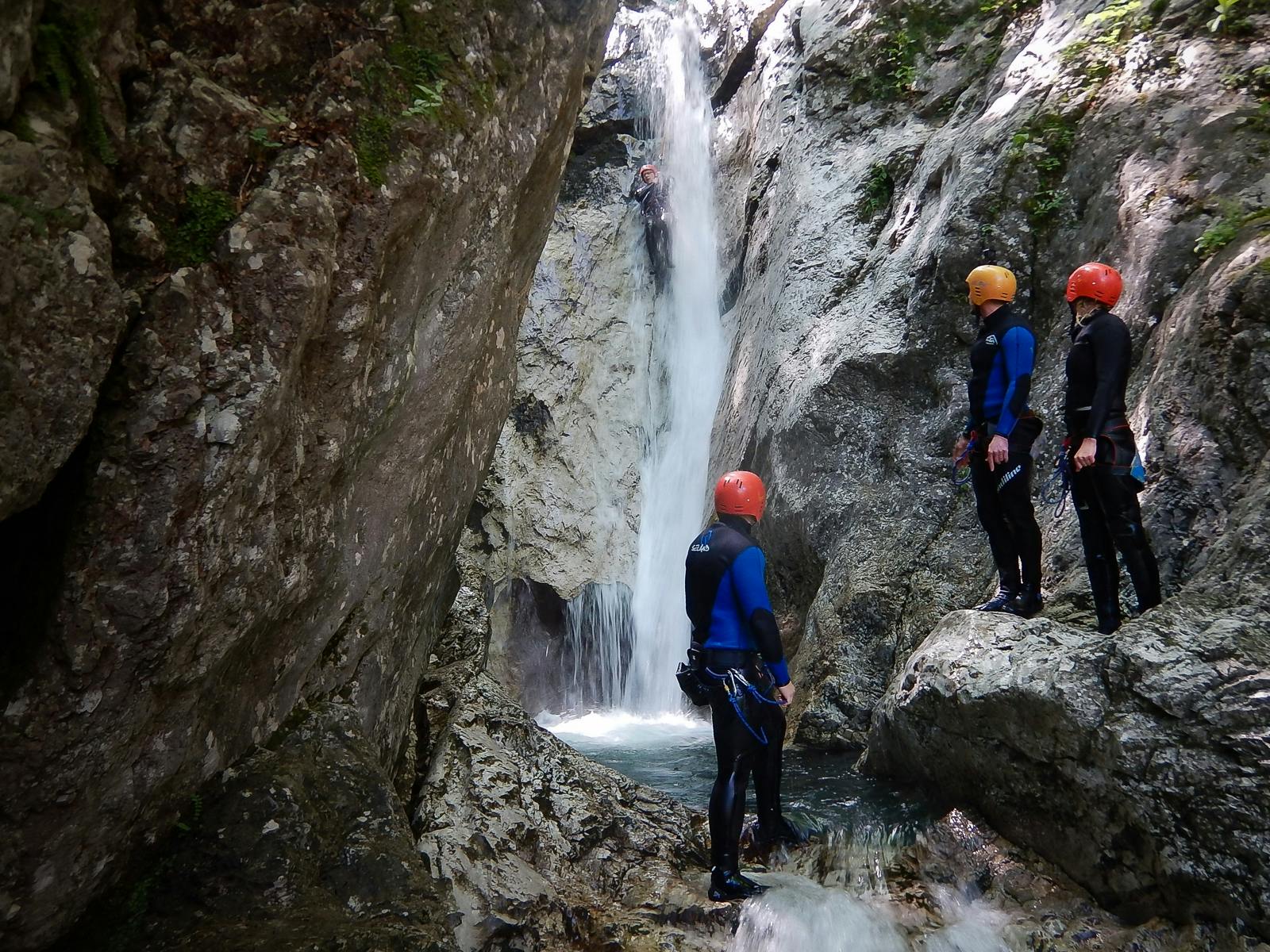 Canyoning no desfiladeiro de Susec de Bovec