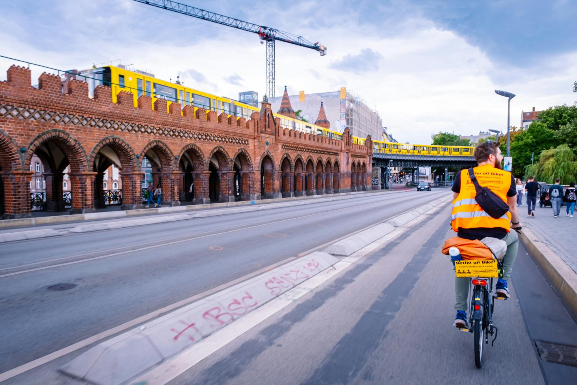 Alternative Fahrradtour durch Berlin auf Niederländisch