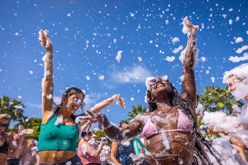 Scene Foam and Paint Party