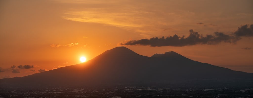 Visita ao Vesúvio ao pôr do sol com traslado de Pompeia
