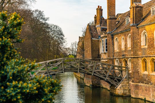 Historyczna piesza wycieczka z przewodnikiem po Cambridge
