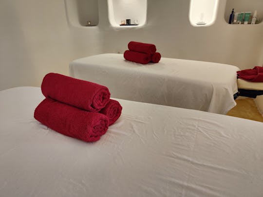 Autorskie aromaterapeutyczne prywatne zabiegi spa na Santorini