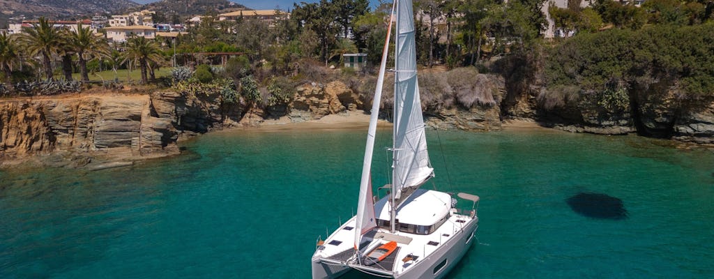 Croisière privée en catamaran de luxe d'Héraklion à Dia
