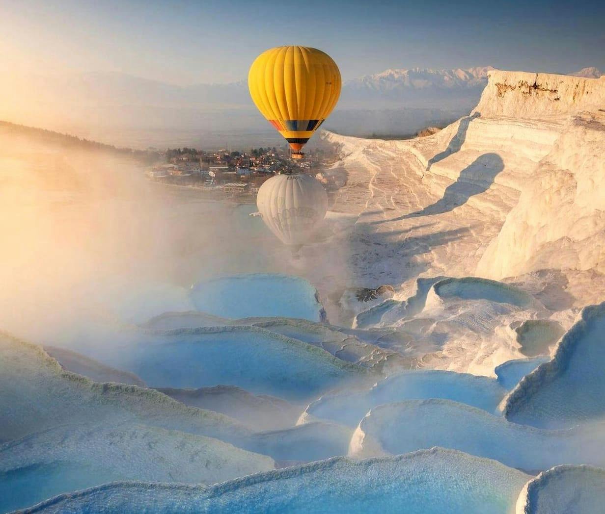 Experiência de balão de ar quente ao nascer do sol em Pamukkale e visita a Hierápolis