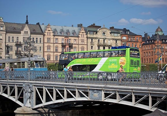 72-uurs hop-on-hop-off sightseeingbusticket in Stockholm