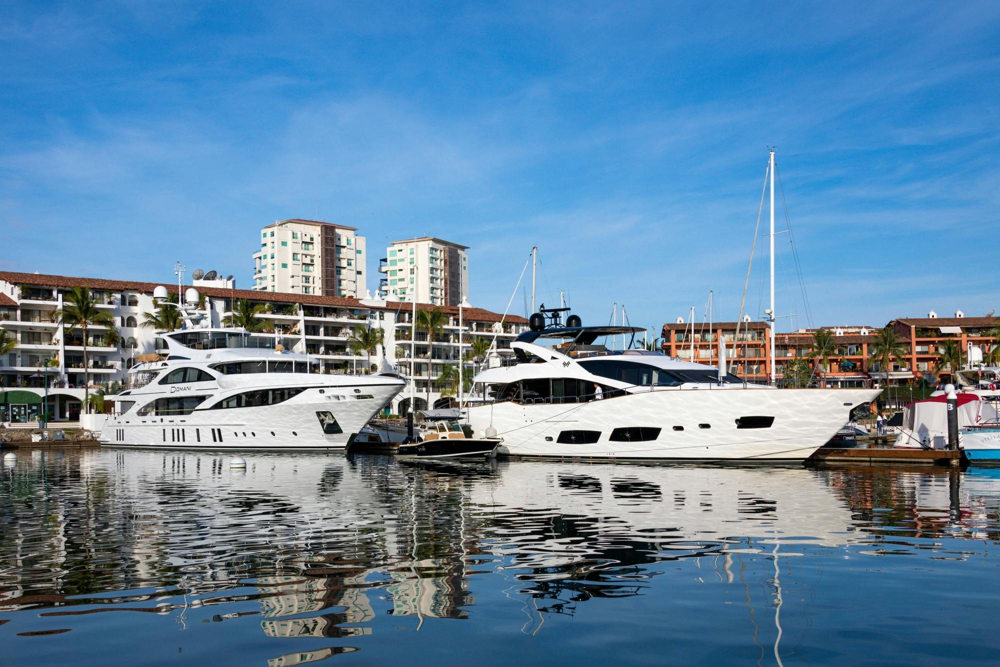 Puerto Vallarta Luxury Yacht & Snorkelling Tour