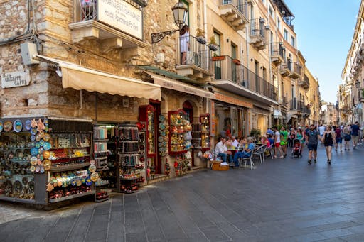 Taormina & Mount Etna to 1900m