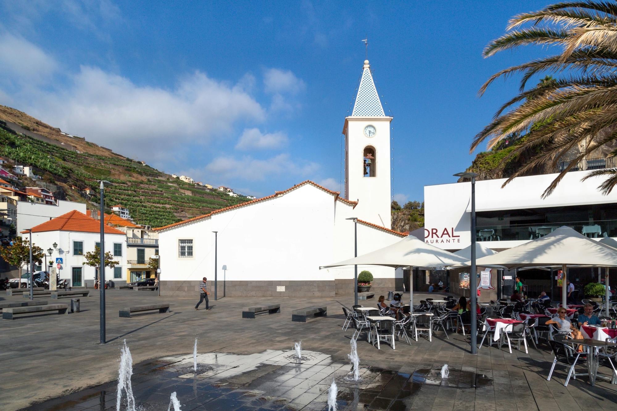 Private Madeira Dramatic West Coast Tour with Lunch in Porto Moniz