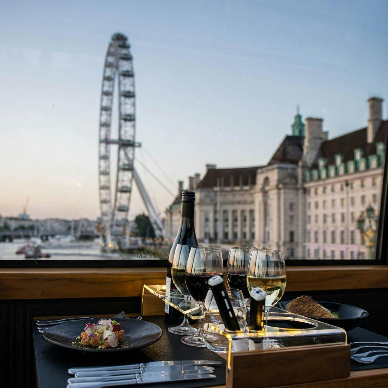Tour di lusso in autobus di Londra con cena gourmet e vista panoramica