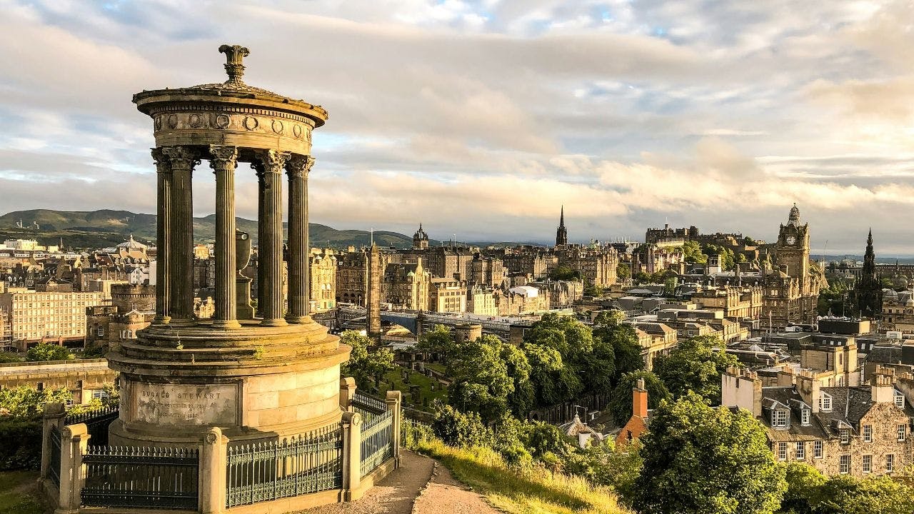 Excursão a pé em grupo pequeno de 3 horas em Edimburgo