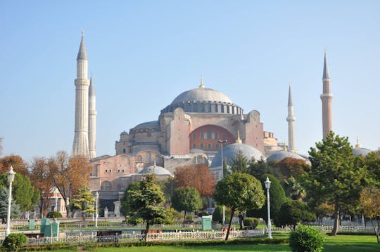 Excursion à Istanbul en avion avec la Mosquée bleue et le bazar égyptien