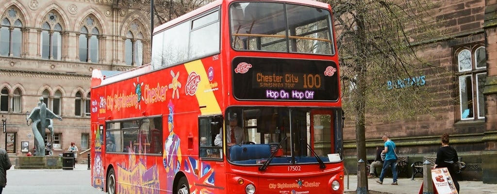 City Sightseeing hop on, hop off-bustour door Chester