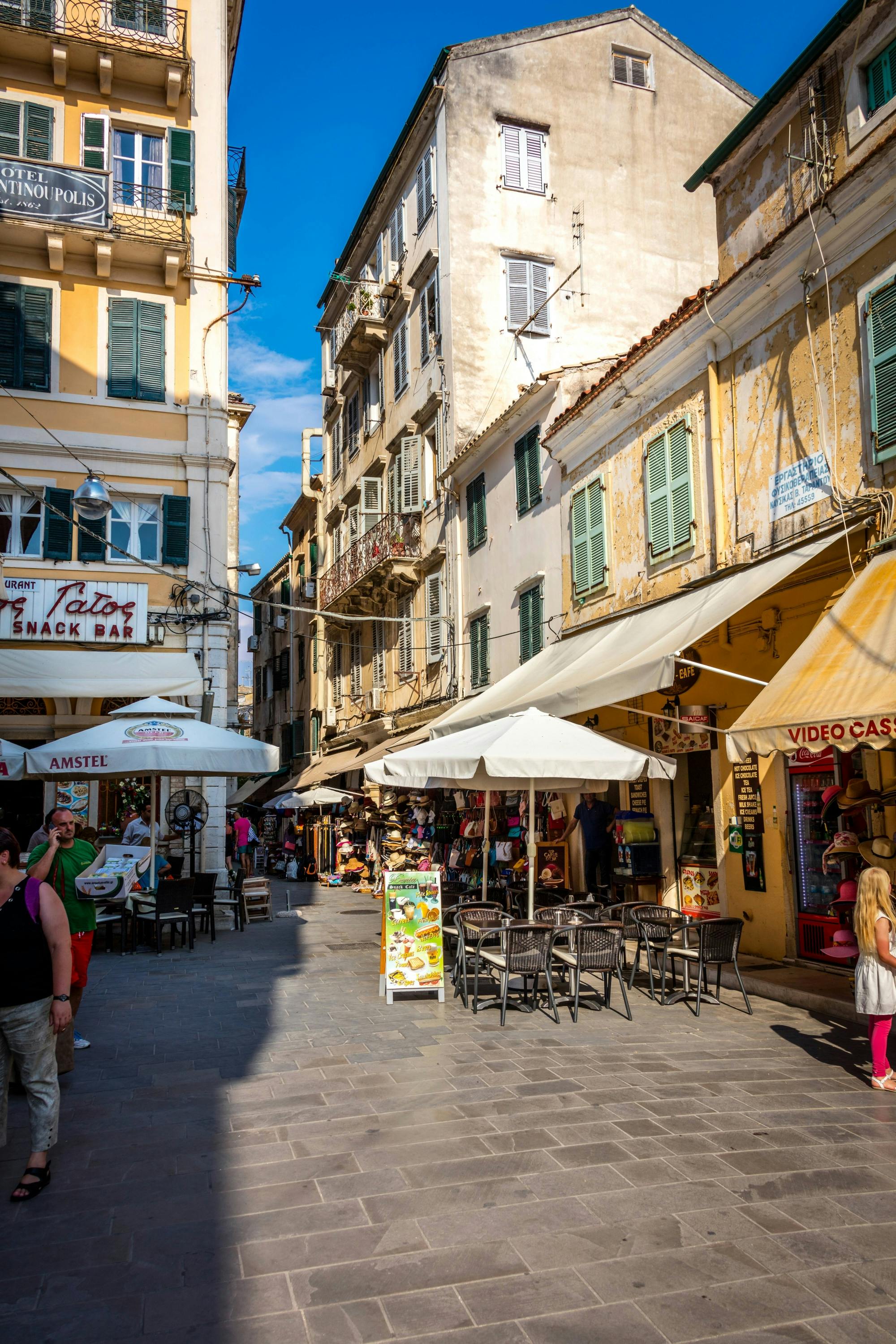 Corfu Town Tour and Bay Cruise with Taverna Dinner
