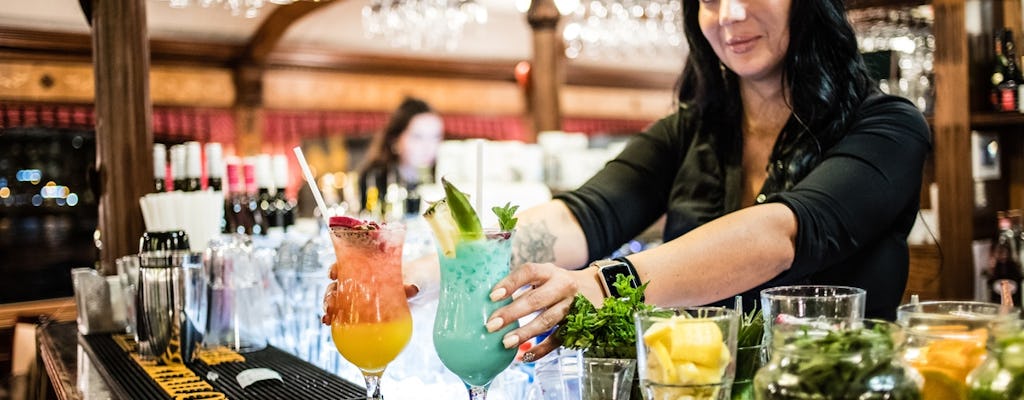 Flodrundfart med cocktails i måneskinnet gennem Budapest