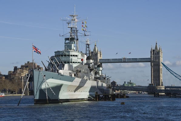 Recorrido por los lugares de interés de Westminster y embarque en el HMS Belfast