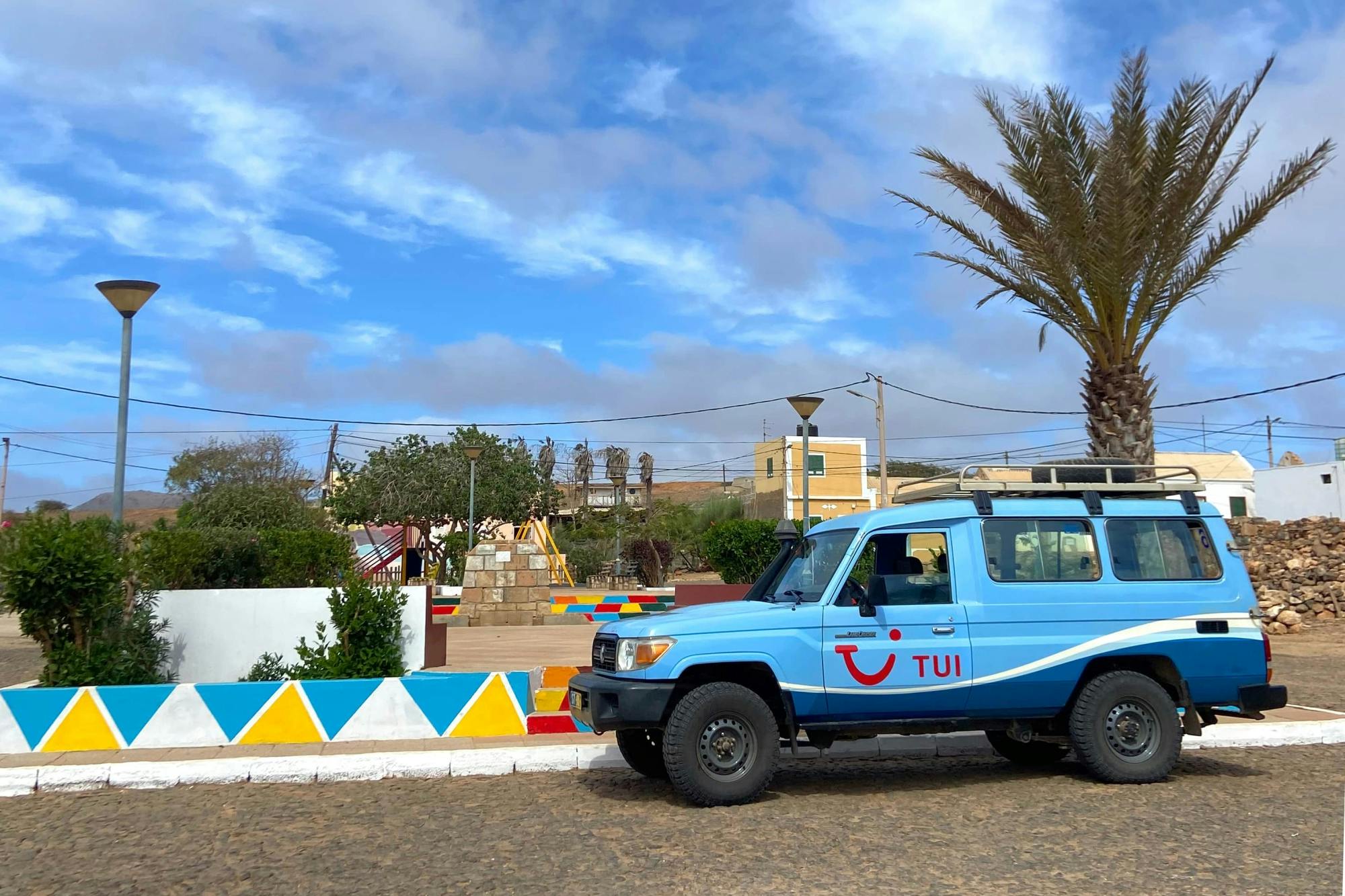 Boa Vista 4x4 Tour with Catchupa Demonstration and Lunch