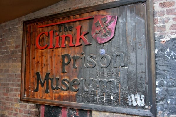 Recorrido a pie por lo más destacado de la prisión de Clink y Westminster