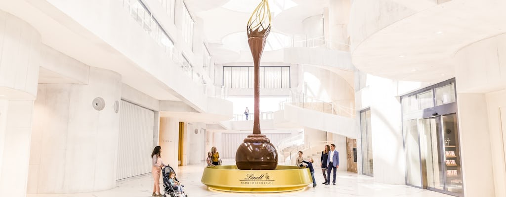 Zürich Tour mit Schifffahrt und Besuch von Lindt Home of Chocolate