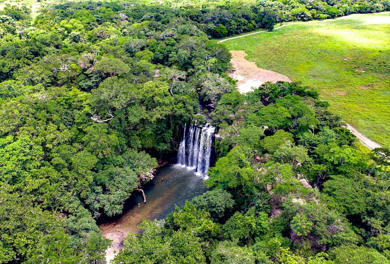 Costa Rican Culture Tour with Llanos del Cortes Waterfall